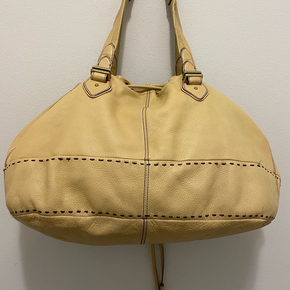 Cole Haan large tote in tan color in preowned condition - Picture 10 of 12